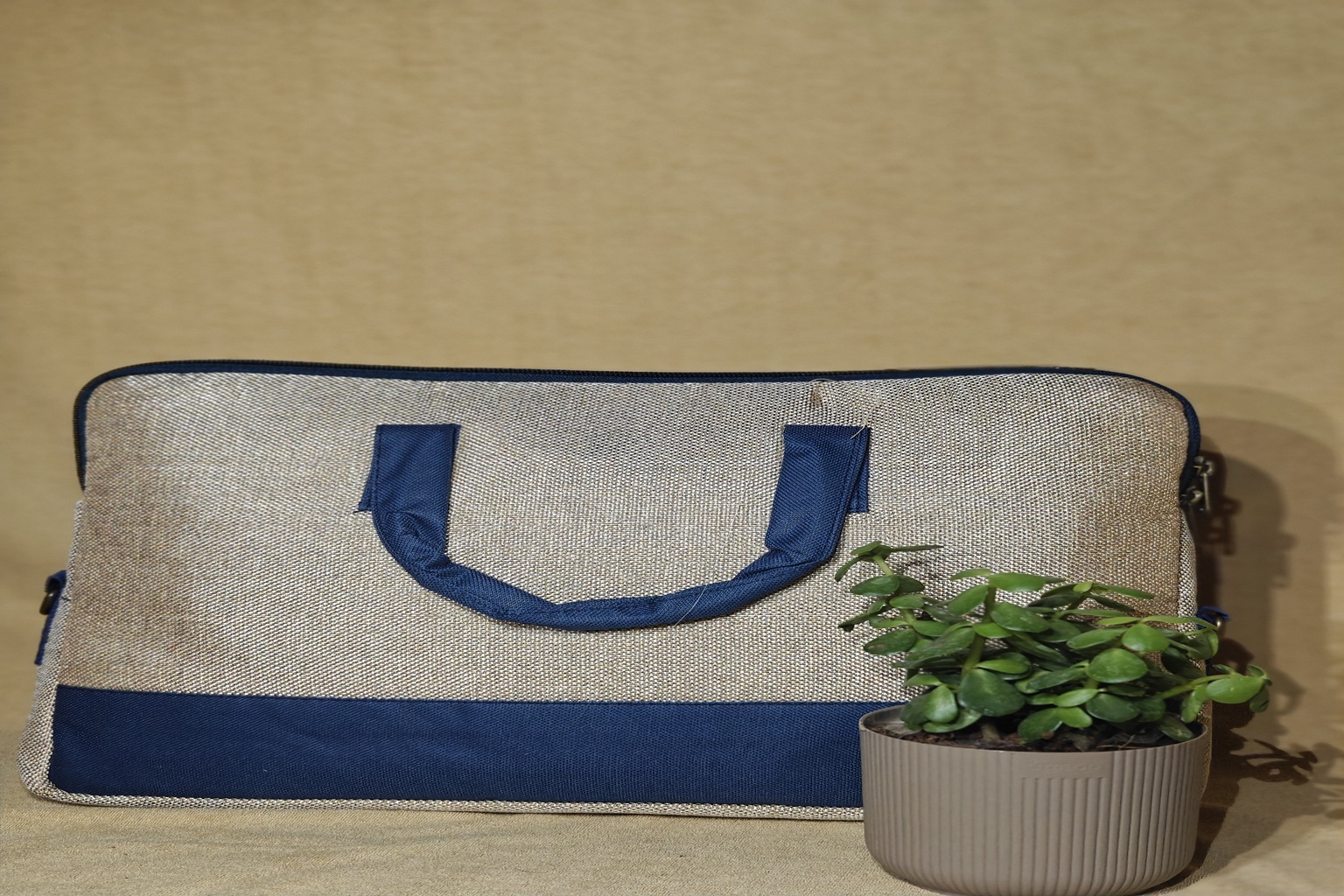 🌿 Designer Jute Laptop Bags: Where Sustainability Meets Style 💻✨